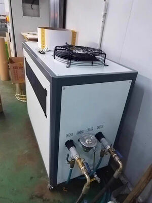 Acquistare 87.2kW Packaged Air Cooled Chiller BMS Control 50 tonnellate per il raffreddamento della sala server fabbricazione online